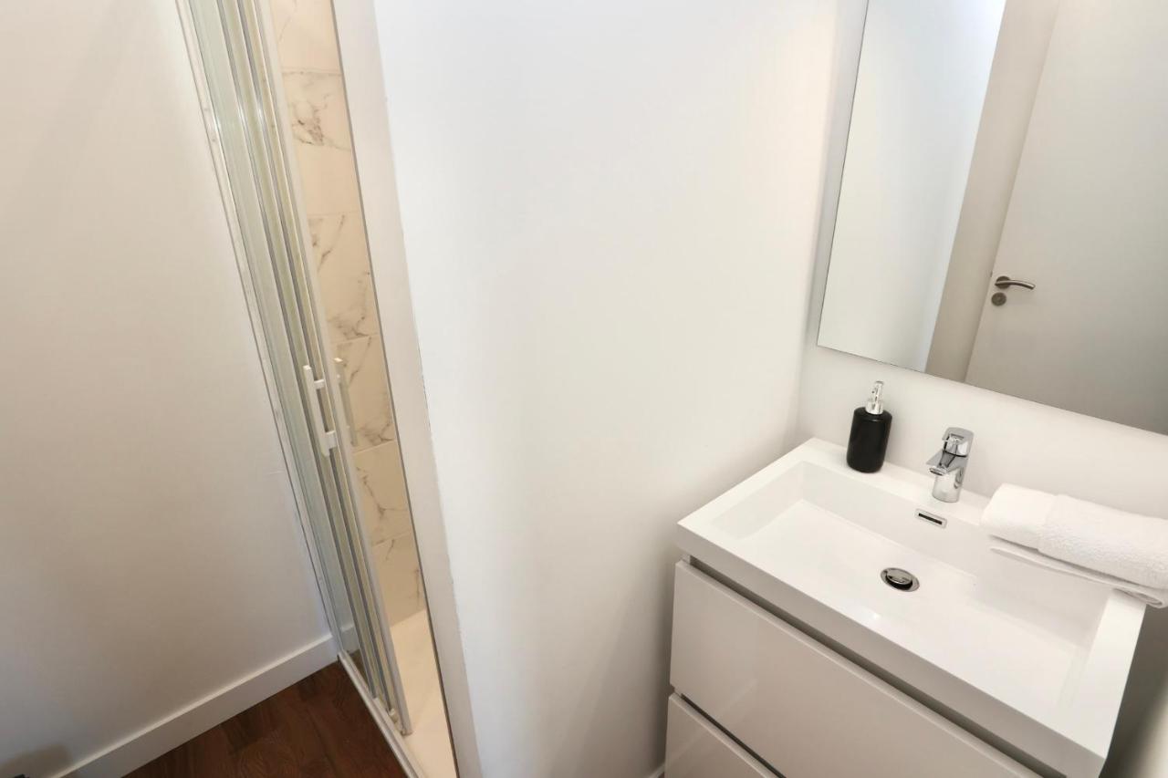 Napoleon Gare 8 T2 Dernier Etage Bylocly Leilighet Pontivy Eksteriør bilde